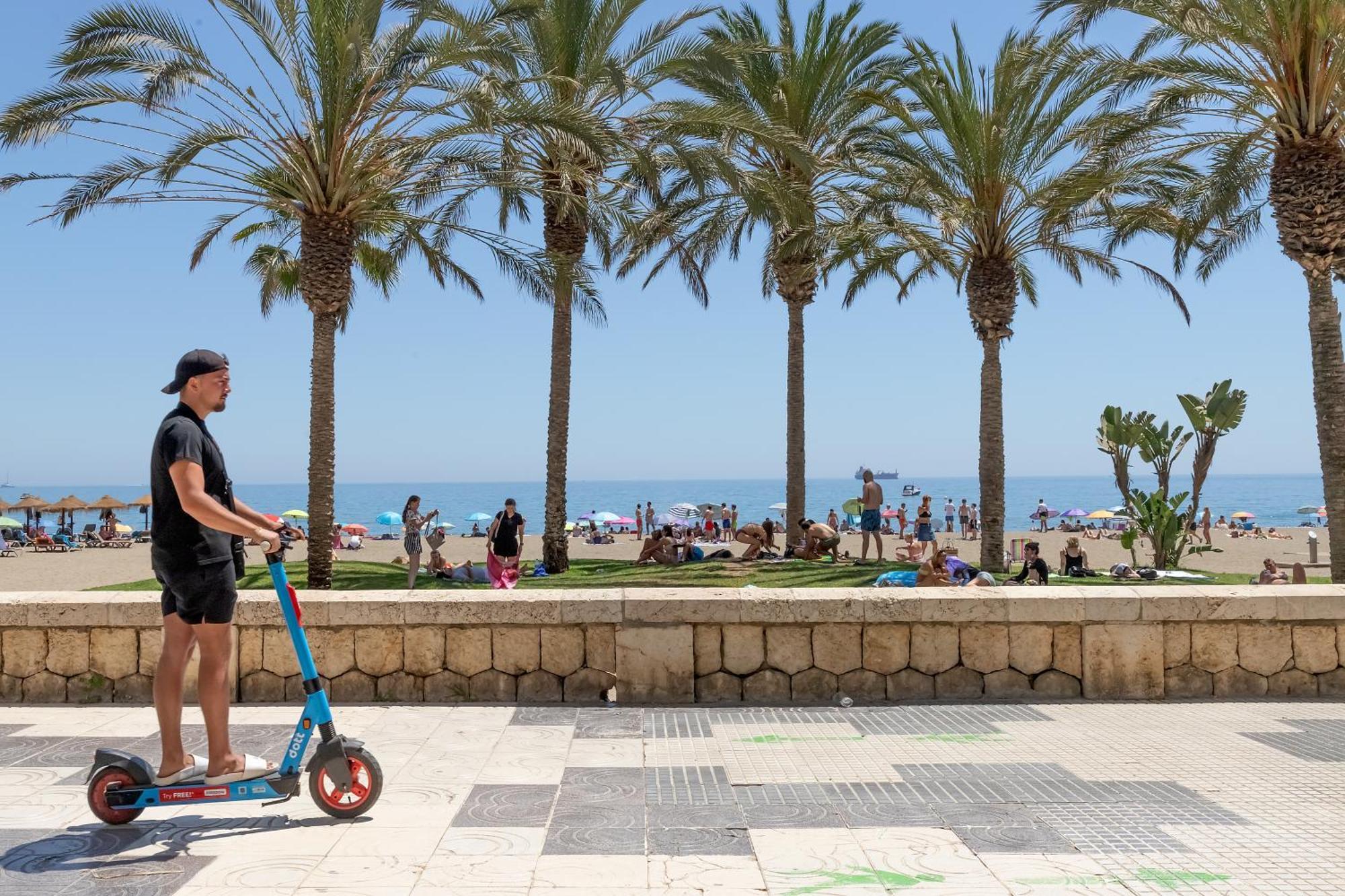 Апартаменты Bhost - Paseo De La Malagueta Малага Экстерьер фото